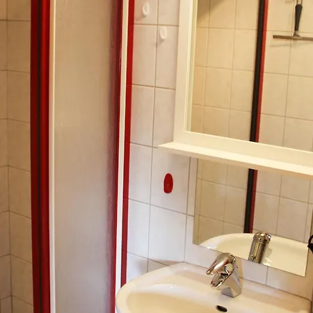 Haus Am Roetenberg شقة